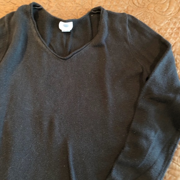 Old Navy sweaters, pd $22 ea selling all 4 for $40 - Picture 2 of 4
